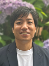 T Suzuki.jpg